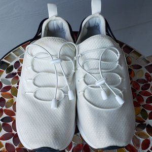 Tommy Hilfiger No-Tie Shoes - White/Blue/Red - Size 7 1/2 - Pre-Owend